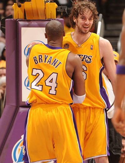 影响来自三 影响来自三